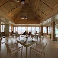 Sea Salt Lounge & Grill