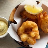 Sea Salt Lounge & Grill