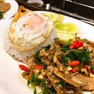 รุ่งโรจน์ก๋วยเตี๋ยวเป็ด@สี่แยกธิเบต