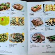 Demi Taiwanese & Vegetarian Food สุขุมวิท 49