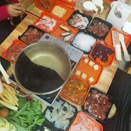 โอชากิ ชาบู คาเฟ่