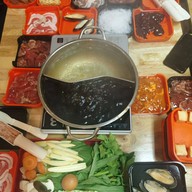 โอชากิ ชาบู คาเฟ่