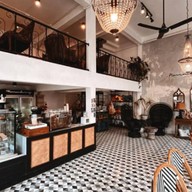 Novemberry Café Ranong ระนอง