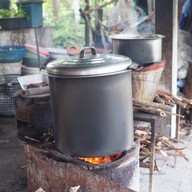 ก๋วยเตี๋ยวโบราณ แม่จารึก