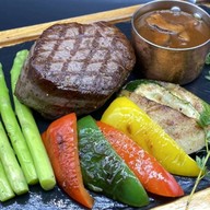 Viva Restaurant สุขุมวิทซอย8 สุขุมวิท 8