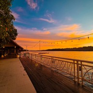 ท่าใคลซีฟู๊ด