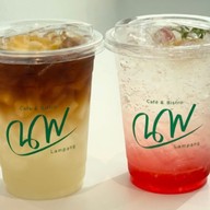 นพ คาเฟ่แอนด์บิสโทร บ้านดงม่อนกระทิง