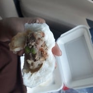 Waraporn Salapao ปตท.อ้อมน้อย