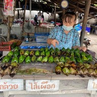 เมนูของร้าน ไข่เจียวทรงเครื่อง
