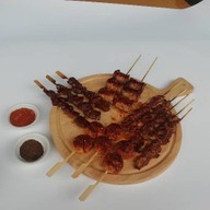 มาคุโระหม่าล่าปิ้งย่างเสียบไม้ สุพรรณบุรี