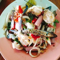 ร้านตำแซ่บนาก่วม(พี่เบญ)