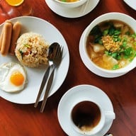 ภูผาผึ้งรีสอร์ท