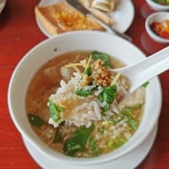 ภูผาผึ้งรีสอร์ท