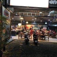 อิ่มเอมหมูกระทะ