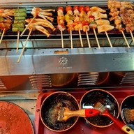 Pt ปิ้งย่างหม่าล่า @สวนหมาก ตลาดสวนหมาก