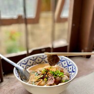 ราชานู้ดเดิ้ล