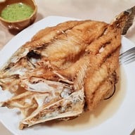 เมนูของร้าน Waterside Karaoke Restaurant