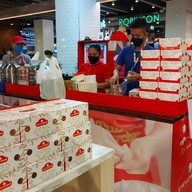 ซาลาเปาทับหลี ประกายจันทร์ ฟิวเจอร์พาร์ค และสเปลล์