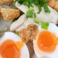 ก๋วยเตี๋ยวไก่ป้านิด สาขา2