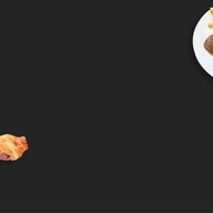 CHA-FÉ ปั้มเชลล์ ข้างโรงเรียนสำเร็จ