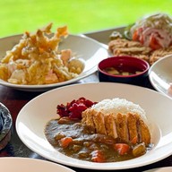 ห้องอาหารชวนชม สนามกอล์ฟวินด์เซอร์ ปาร์ค แอนด์ กอล์ฟคลับ