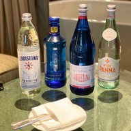 Cafe@2 โรงแรมคอนราด กรุงเทพฯ