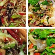 มากินเส้น By ณัชชา