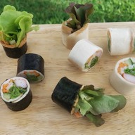 กิ๊กสลัด & Gozzilla Coffee พะเยา