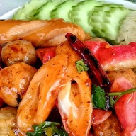 ลูกชิ้นทอดน้ำจิ้มโครตแซ่บ2 By บังนี🥳