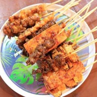 เล่าลือหม่าล่า