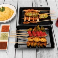 หม่าล่า นิยม-สามกอง สามกอง