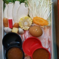 แม็กซ์ชาบู & ซูชิ