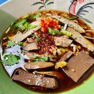 ก๋วยเตี๋ยวเป็ดนายมืดสะพานควาย