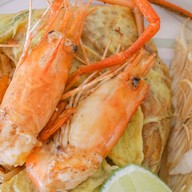 ผัดไทยกุ้งสด บ้านใหม่