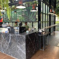 Cafe Amezon  PTT Station ประชาอุทิศ-ลาดพร้าว กทม.
