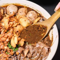 ก๋วยเตี๋ยวเรือผู้ใหญ่เล