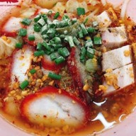 ก๋วยเตี๋ยวฟลุ๊คบะหมี่เกี๊ยว