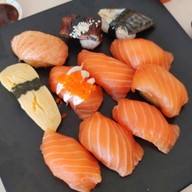 เมนูของร้าน zosushi ม.นเรศวร