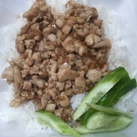 ครัวอาเล็ก อาหารตามสั่ง