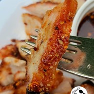 เมนูของร้าน ส้มตำเจ๊แดงสามย่าน ต้นตำหรับ