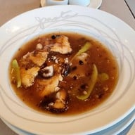 เมนูของร้าน Greyhound Café EmQuartier