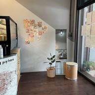 Charging cafe & Bakery