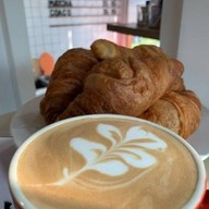 Doodze Cafe & Bistro