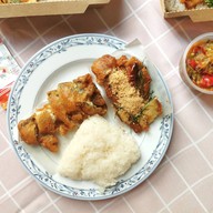 เมนูของร้าน นิลทิมพง ข้าวปลาทอด ข้าวแมวกะพง (NinTimPong Deep Fried Fish - Charoen Krung 63) เจริญกรุง63
