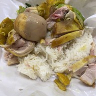 อำนาจข้าวขาหมู