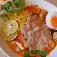 เล้ง ก๋วยเตี๋ยวหมูเด้ง
