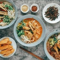 ขนมจีนล่ำซำ-ราชภัฎประตู2