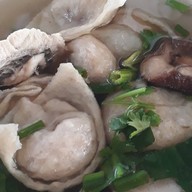 ก๋วยเตี๋ยวปลาอัมพวา