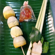 ร้านใบเฟิร์นไข่ข้าว