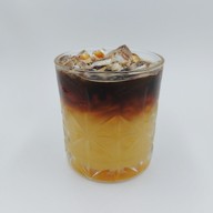 เมนูของร้าน The Nine Cafe And International Community